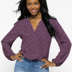 Nine Britton Ivan’s Scallop Detail Blouse NWT